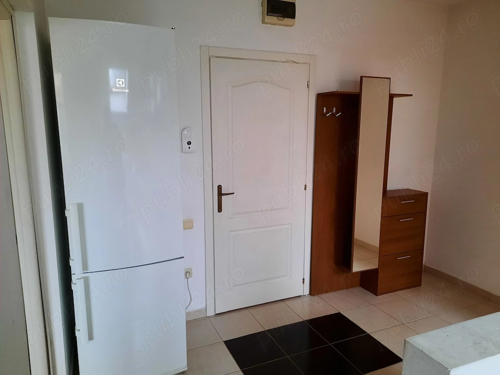 Apartament cu 1 camera strada Victoriei