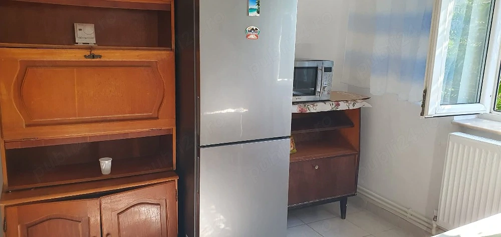 inchiriez apartament 