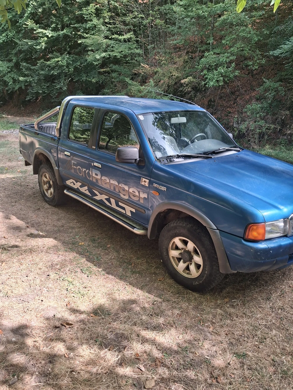 Vind Ford Ranger 2000