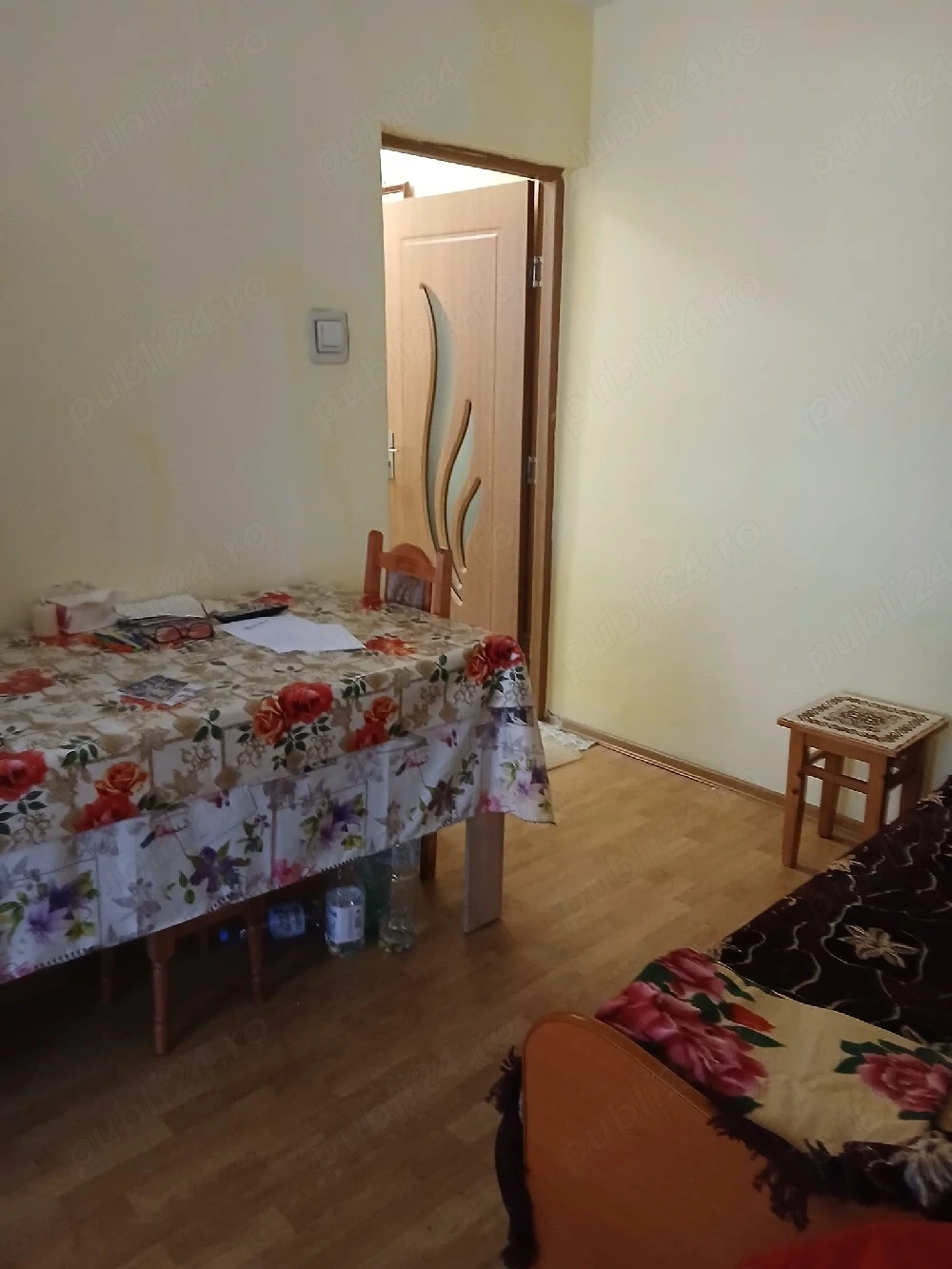 Vand Apartament 2 camere etaj 1 Cora