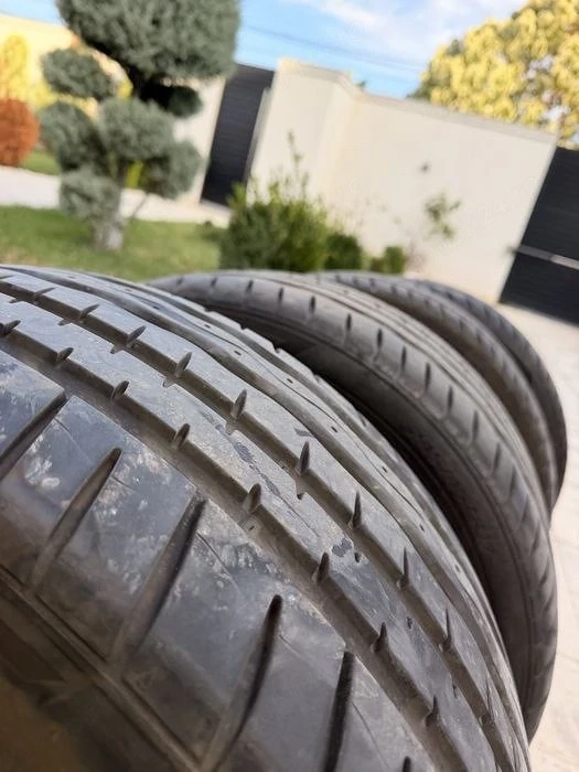 Vând set anvelope noi R19