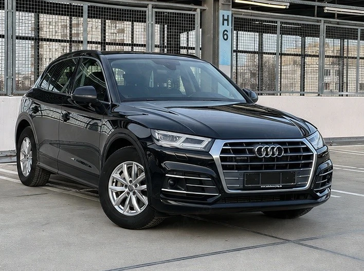 vand Audi Q5 55TFSIe plug in 2.0, stare foarte bună, rulat foarte puțin în țară 