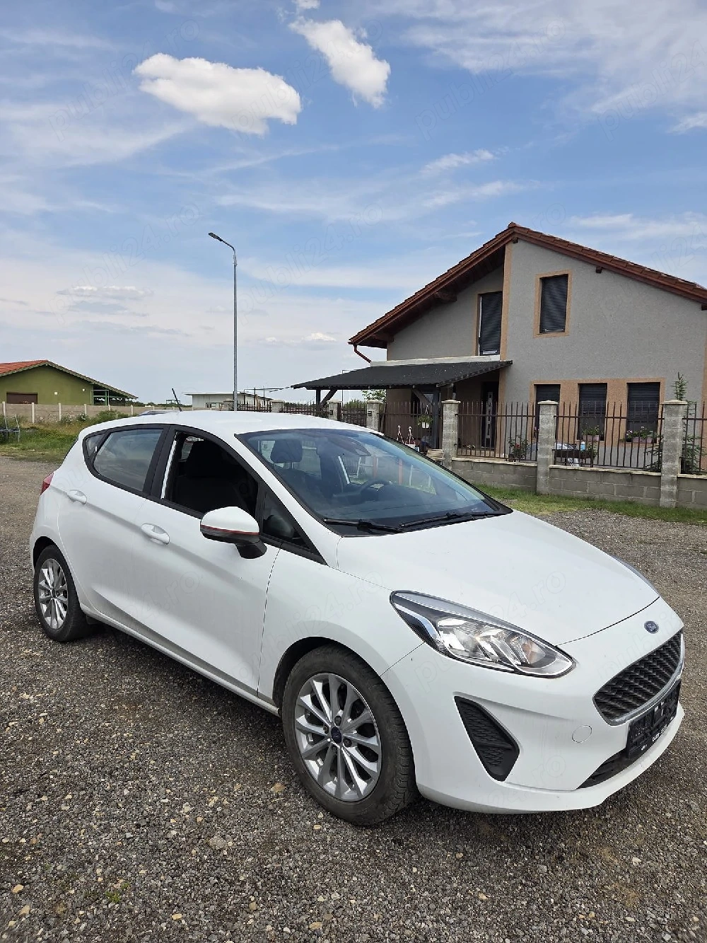 Ford fiesta motor 1,1 ti-vct benzina aspirat
