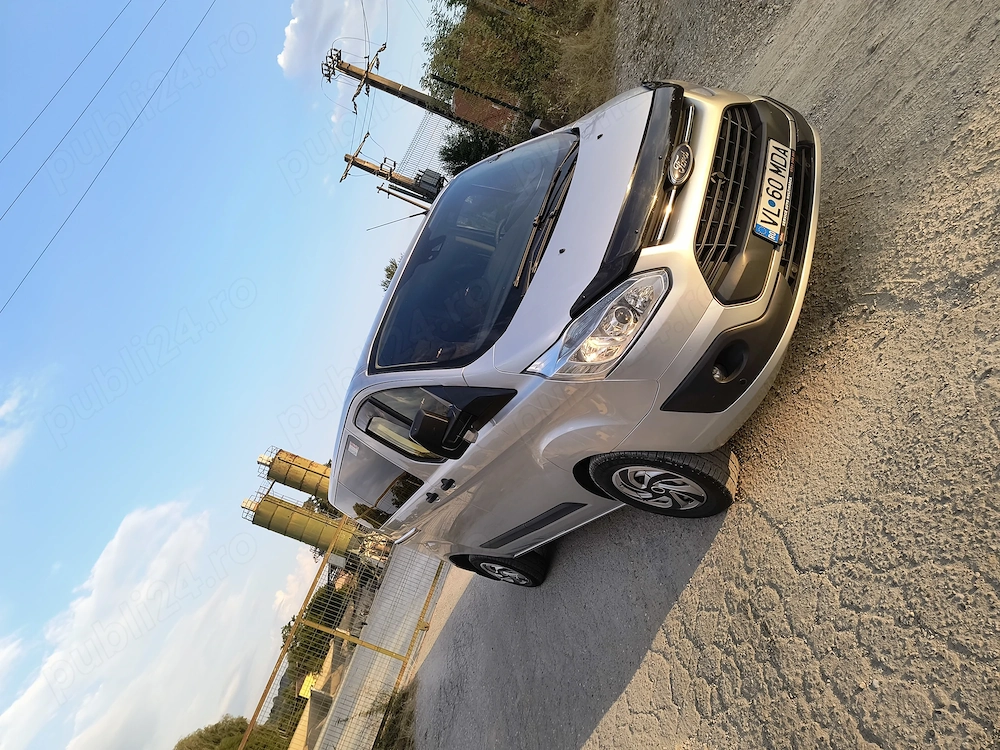 Ford transit custom microbuz 8+1