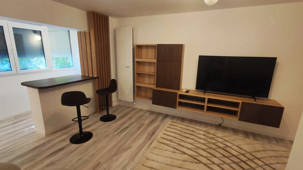 Proprietar, apartament 2 camere prima închiriere, situat în zona Ion Mihalache, sector 1, București