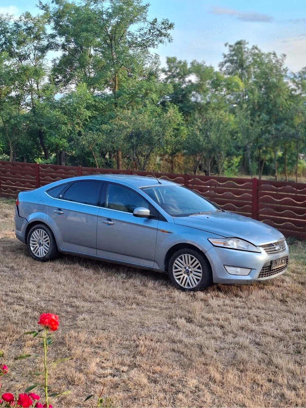 Ford Mondeo Ghia