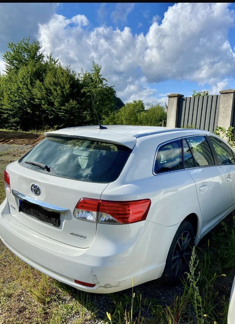 ocazie! toyota avensis 2500 euro! luna10 2014, tehnic perfect functionala. 