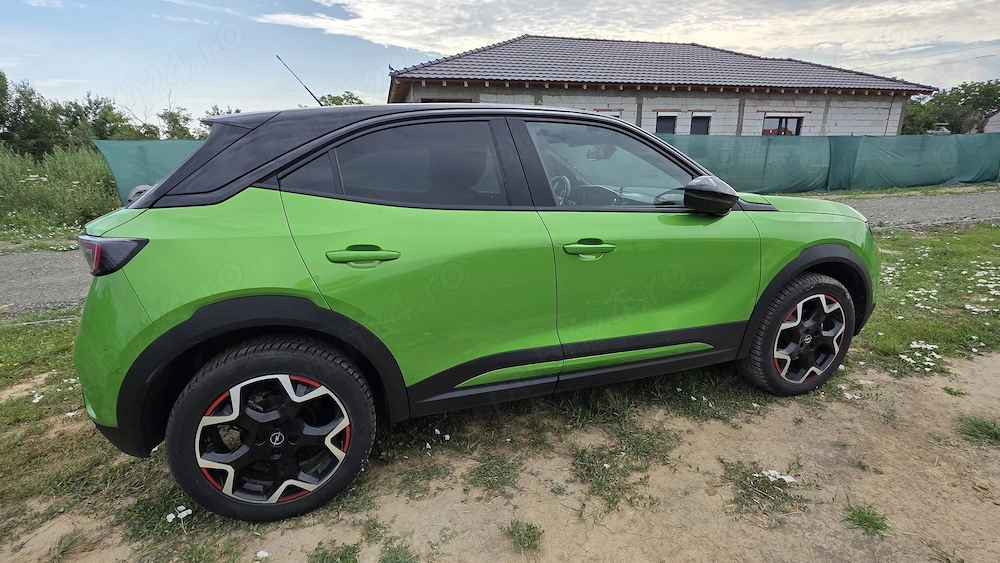 Vand  urgent Opel Mokka 2022 pe benzina 