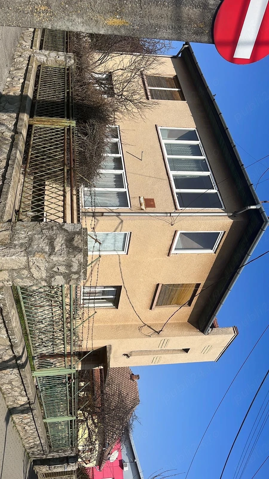 Proprietar vând casa