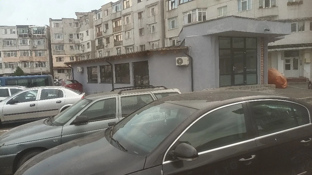ocazie schimb vând sau închiriez spațiu comercial  