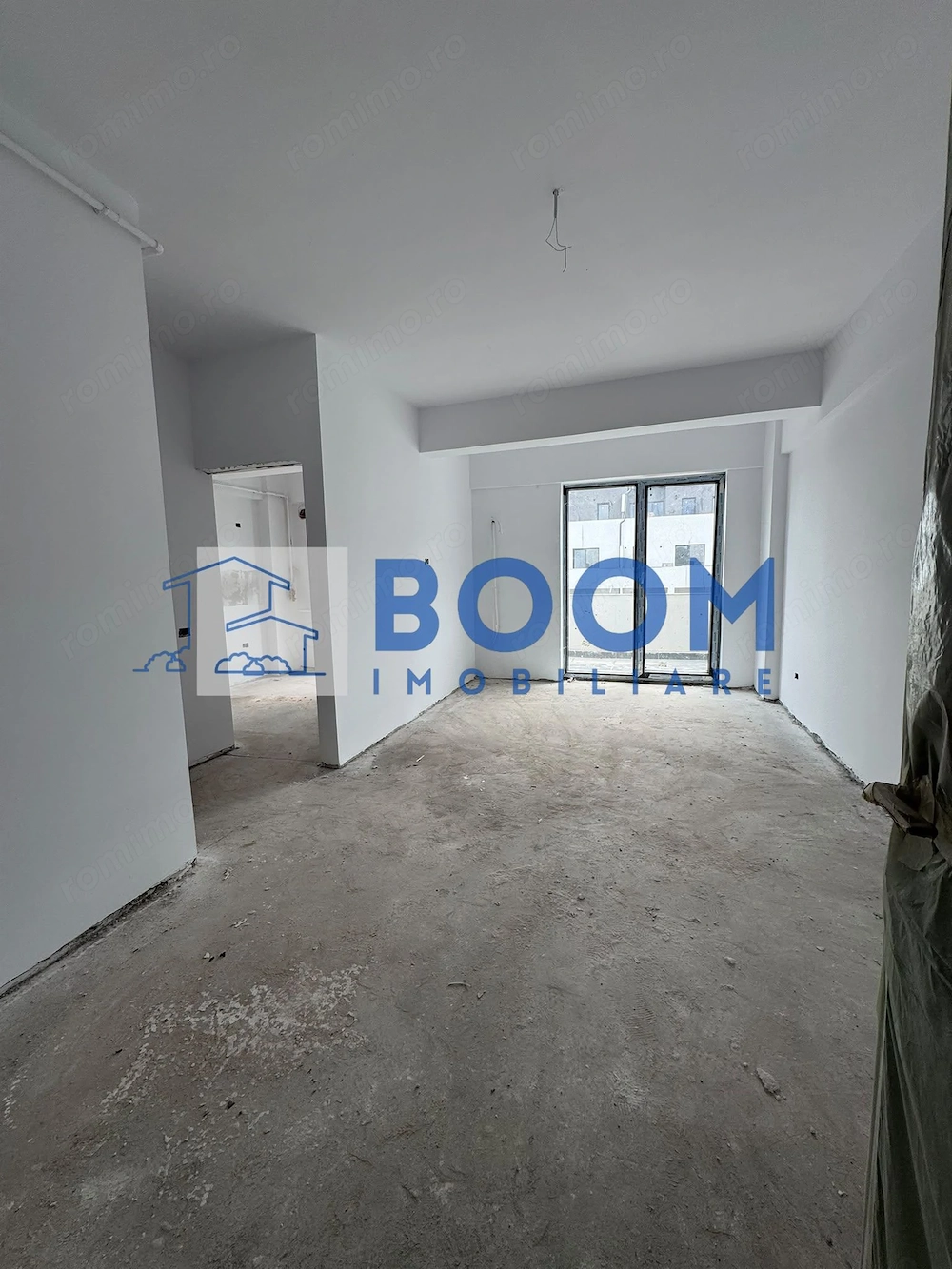 Garsoniera ETAJ 2 | Bloc Nou INTABULAT | Garaj INCLUS