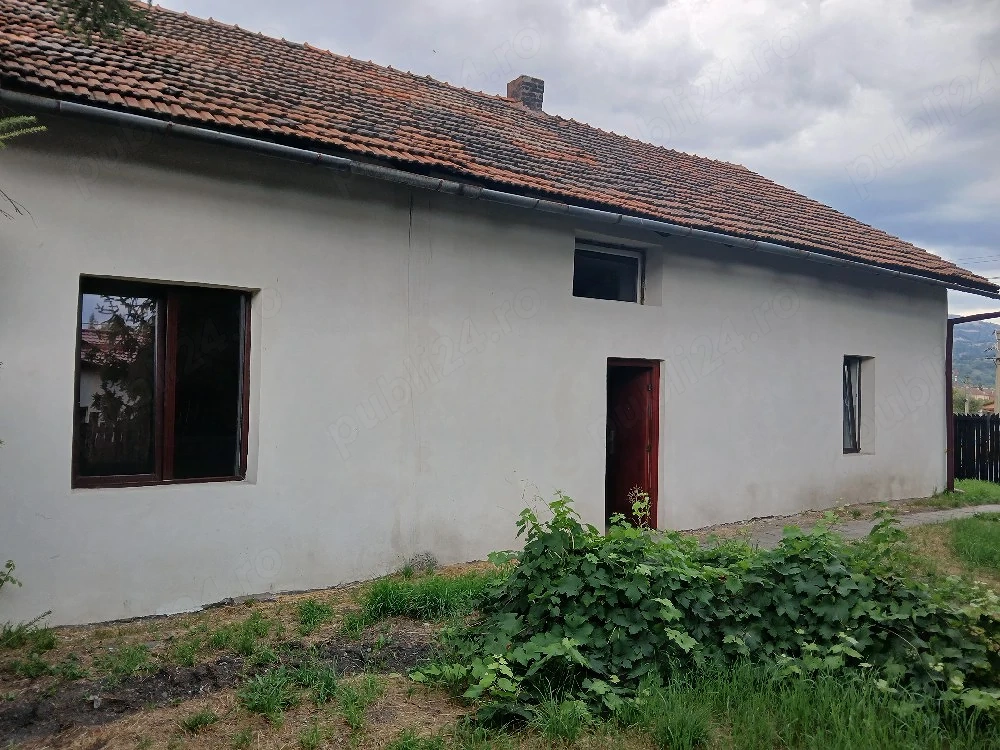 casă de vânzare în Petrila 