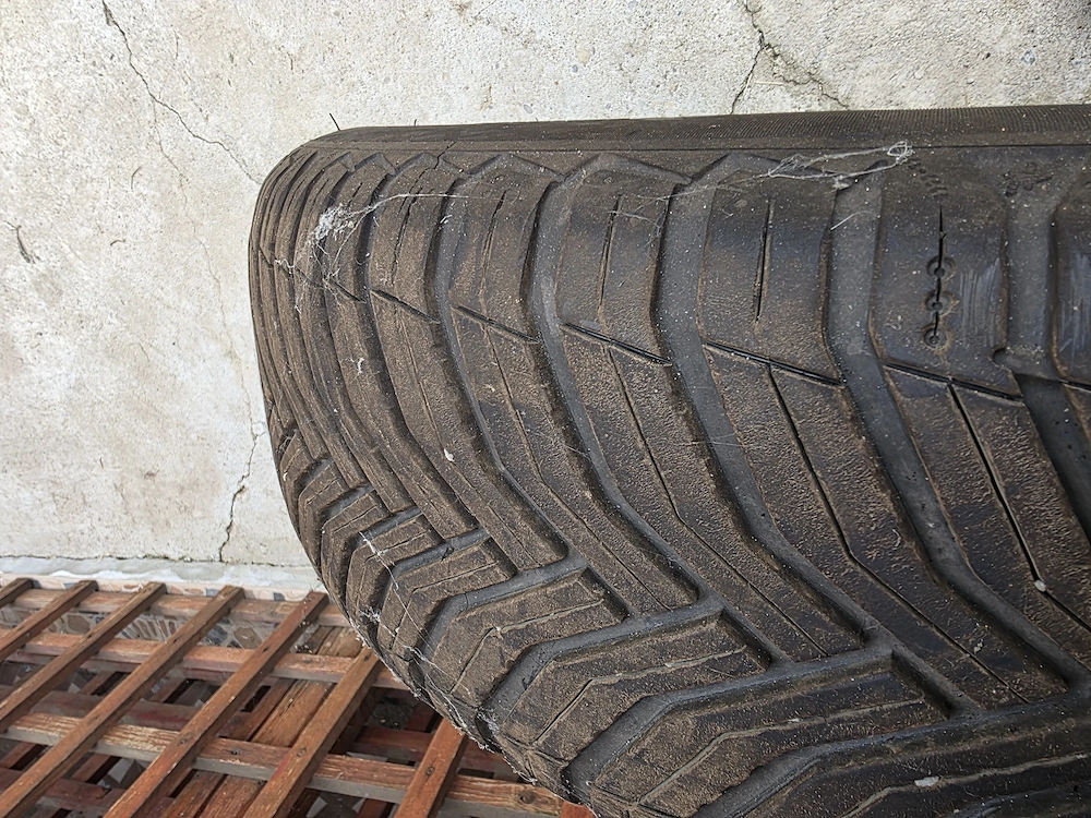 Vand 4 anvelope Michelin all season 215/65/17 