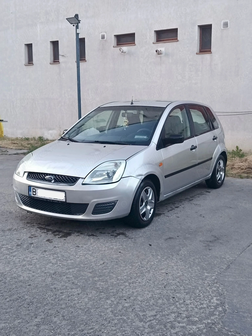 Vând Ford Fiesta 2005 TDCi 