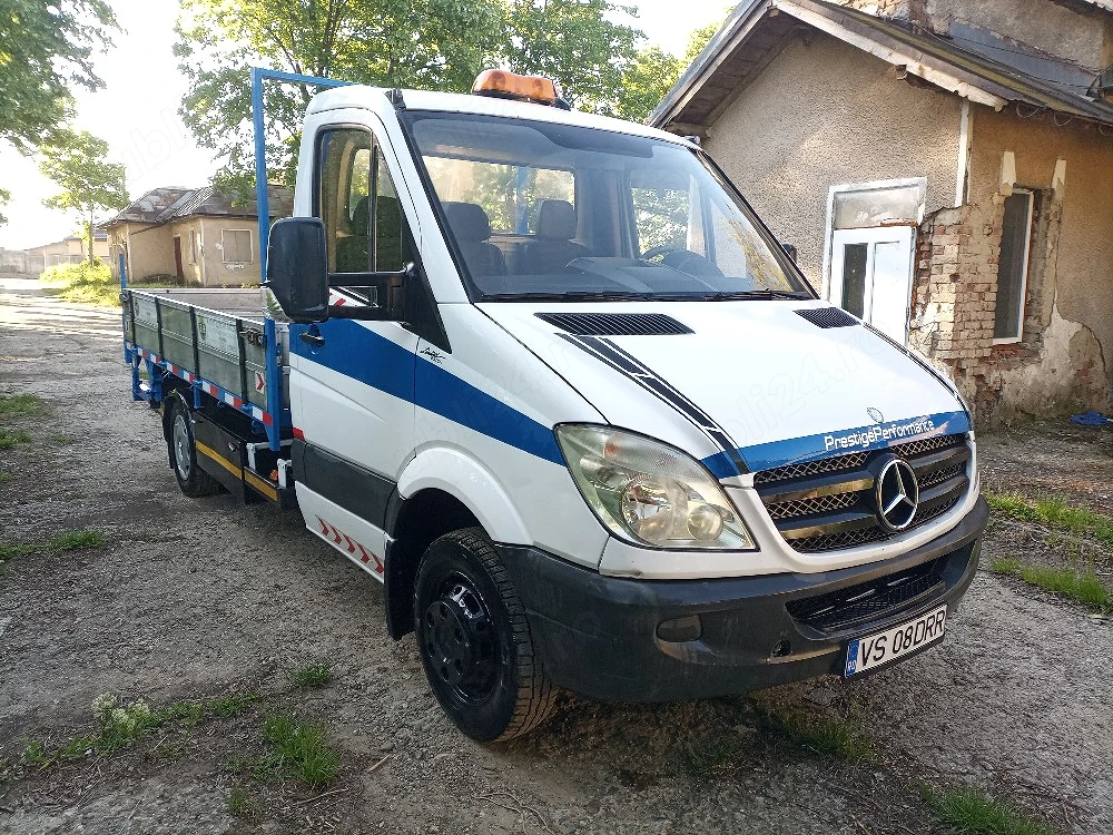 *Mercedes Sprinter 515 cu dublu pe spate cu 2 remorci*Recent înmatriculat*catB*Impecabil*