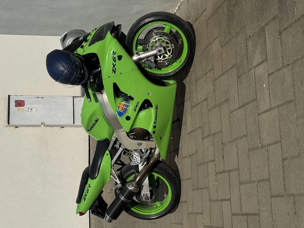 Kawasaki Ninja ZX-6R