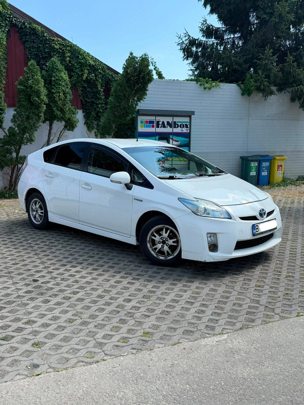 Vând Toyota Prius Hybrid+Benzina