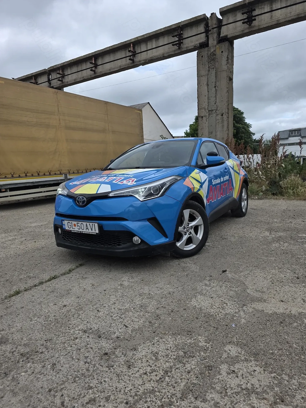 Vând Toyota C-HR 1.8 Hybrid (2019)   Doar 120.000 km   Garanție Toyota pana la 200.000km