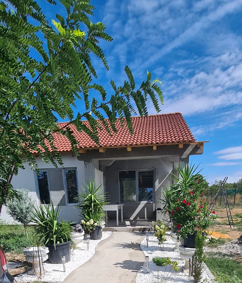 Duplex in varias jud timis 