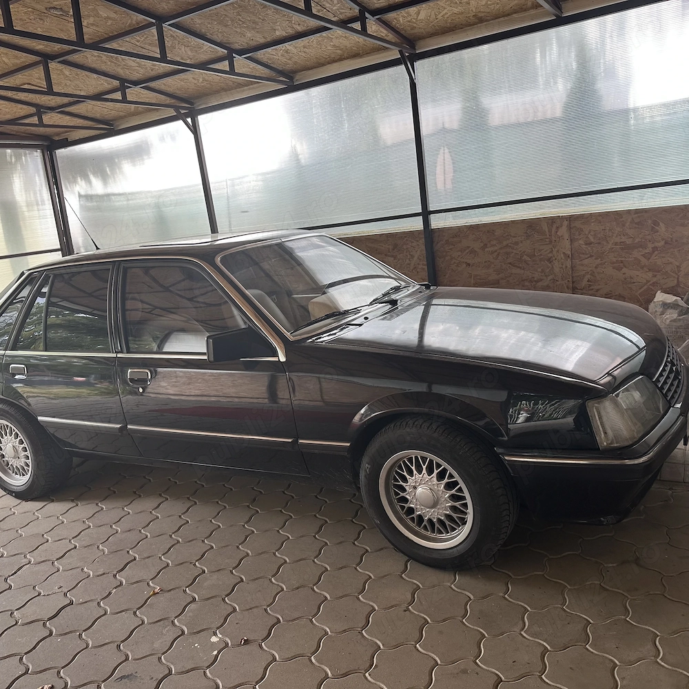 Vind auto Opel senator 