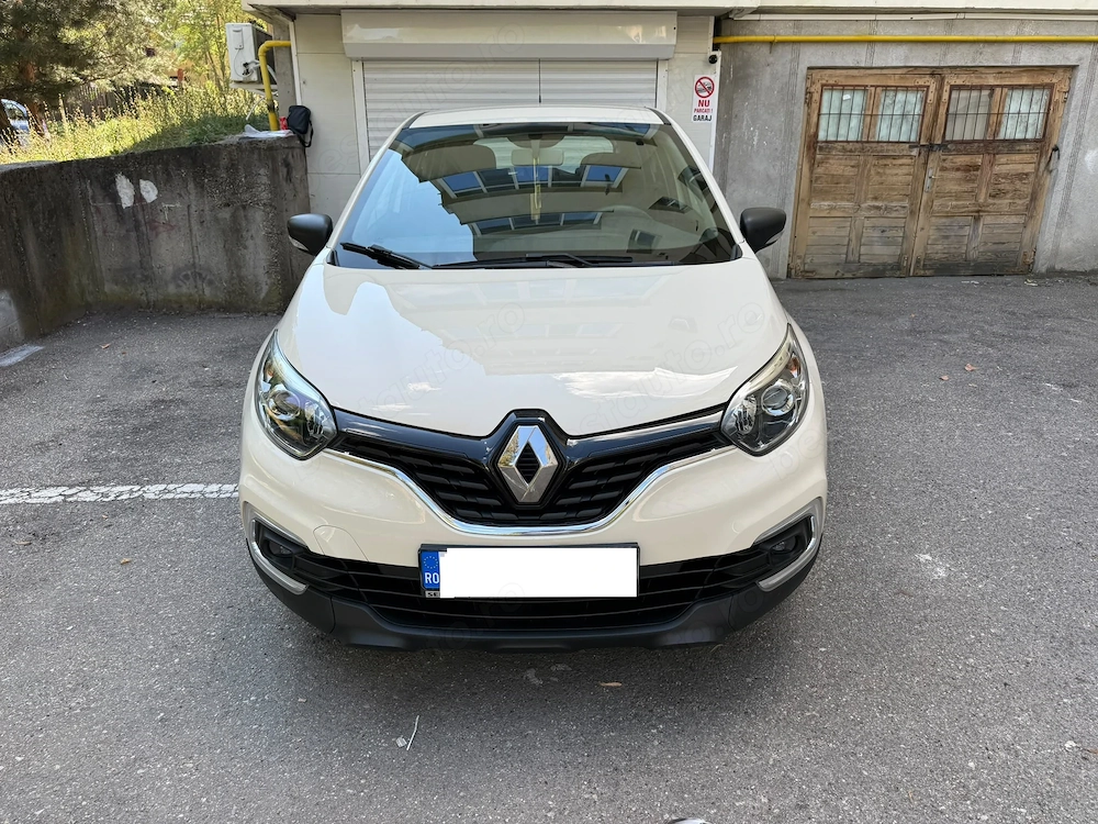Renault Captur 0.9 tce benzina euro6, proprietar de noua, 39.700 Km carte service