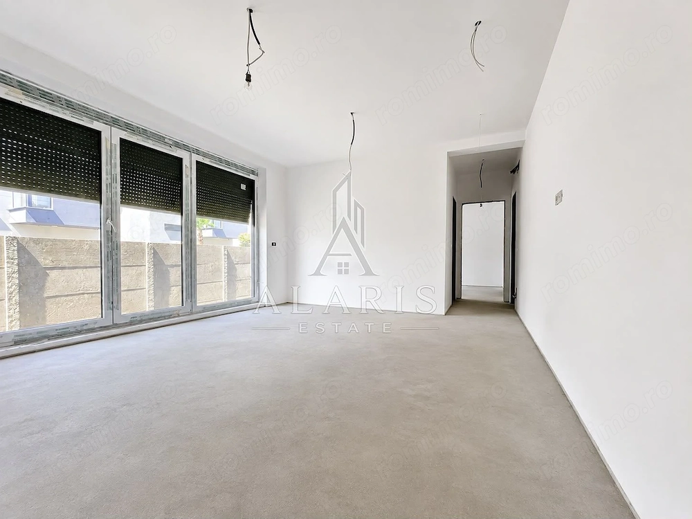 Apartament cu 3 camere, curte de 100mp, in Giroc