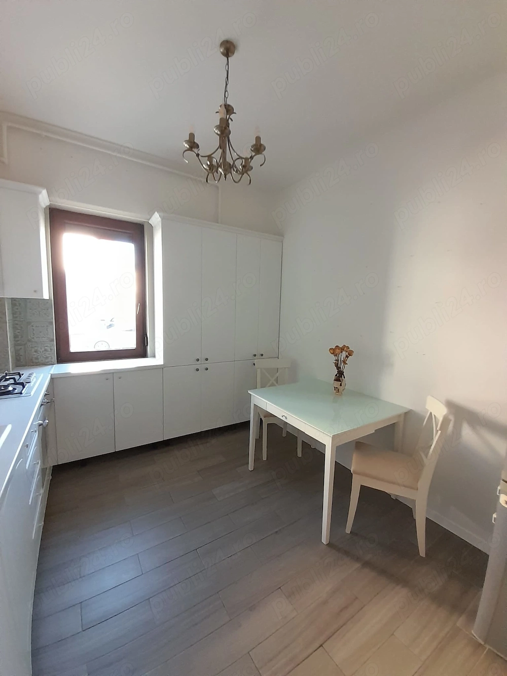 Apartament  nou de închiriat zona Mircea cel Bătrân 
