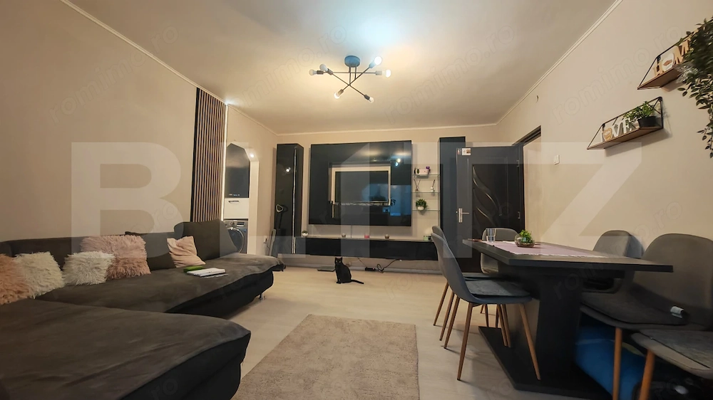 Apartament cu 3 camere, 50.85 mp, zona Rogerius