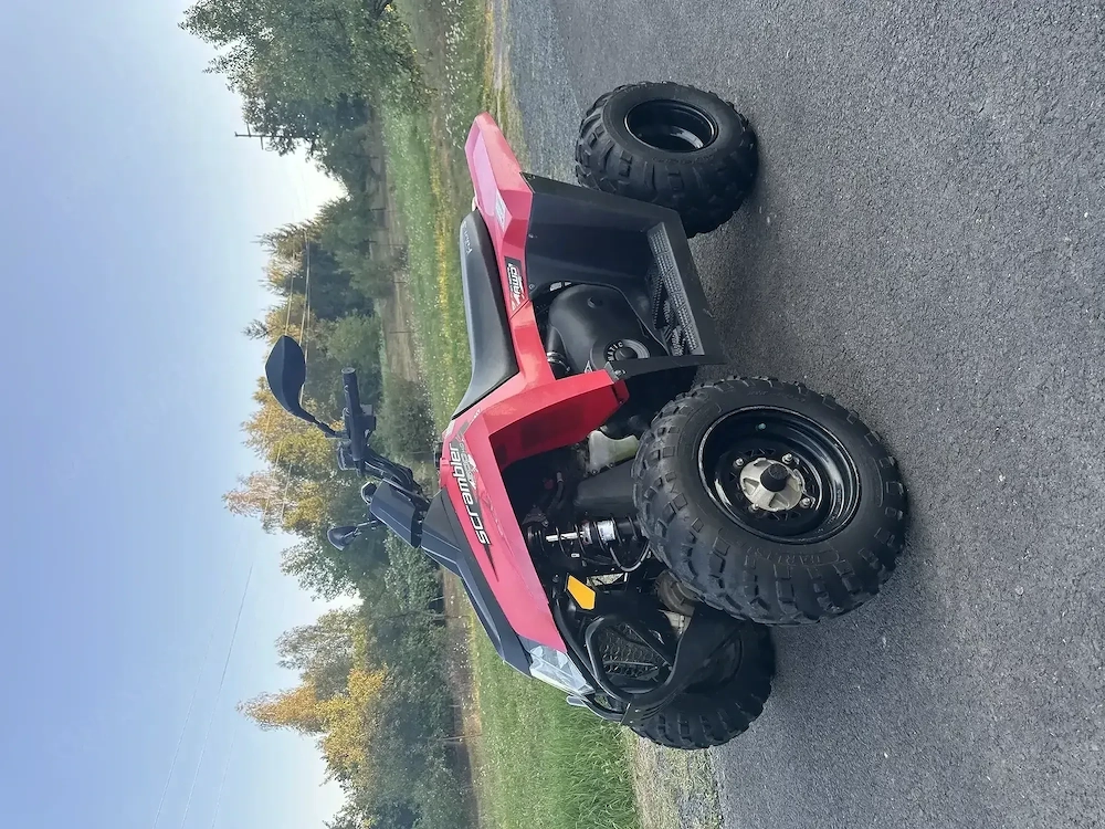 ATV Polaris Scrambler 500 H.O. 4x4