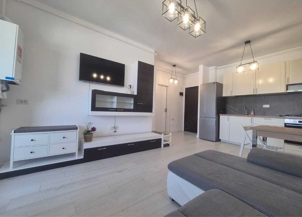 Proprietar inchiriez apartament 2 camere + parcare
