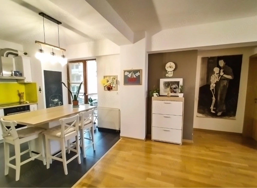 vand apartament 2 camere aradului bloc nou