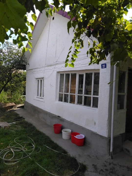 Casa de vanzare, 120 mp, teren 1000mp, zona Ghindeni 