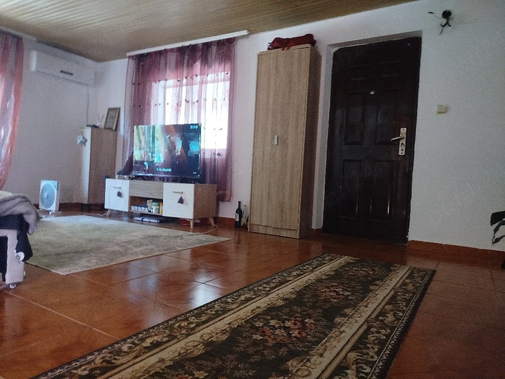 casă de vânzare 