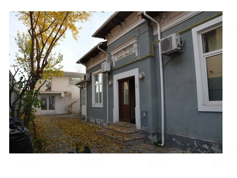 Casa,9 camere,zona Unirii,Splai,Metrou Timpuri Noi.