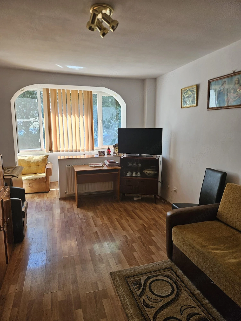 Apartament 2 camere decomandat Gemenii