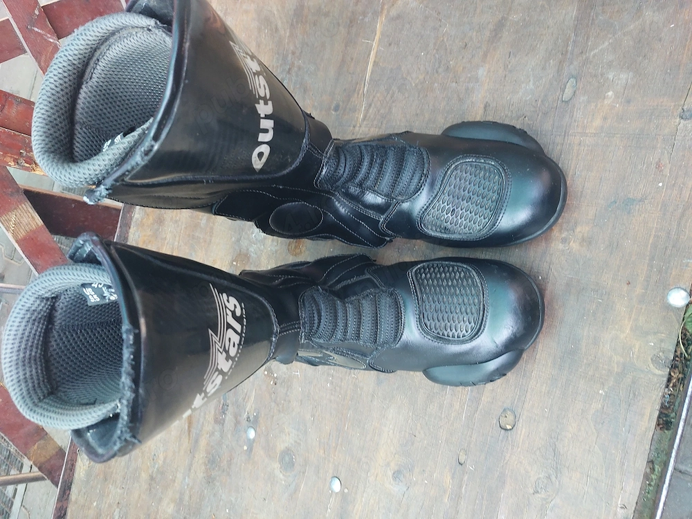 Costum motor 
