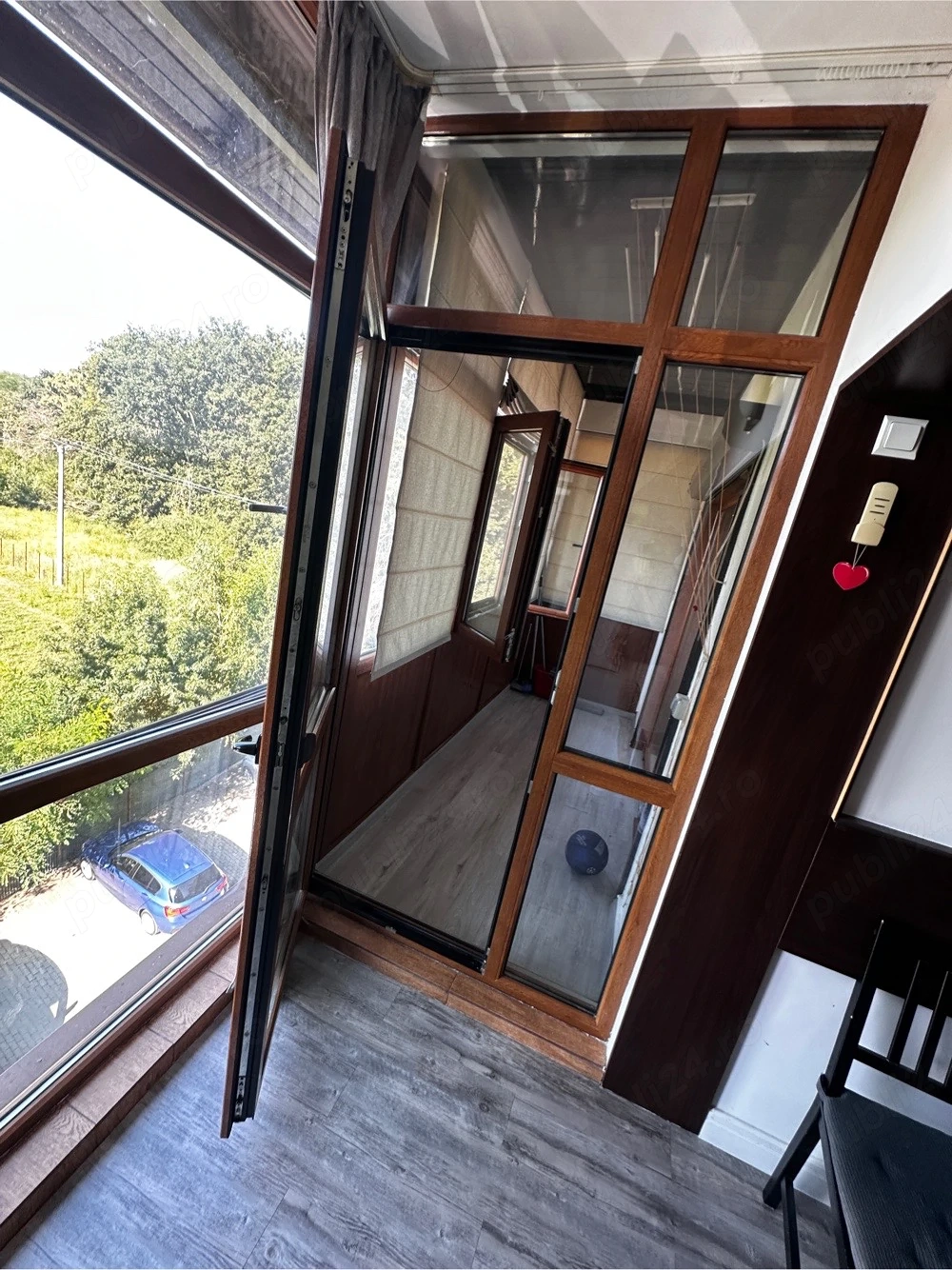 Apartament cu doua camere de inchiriat