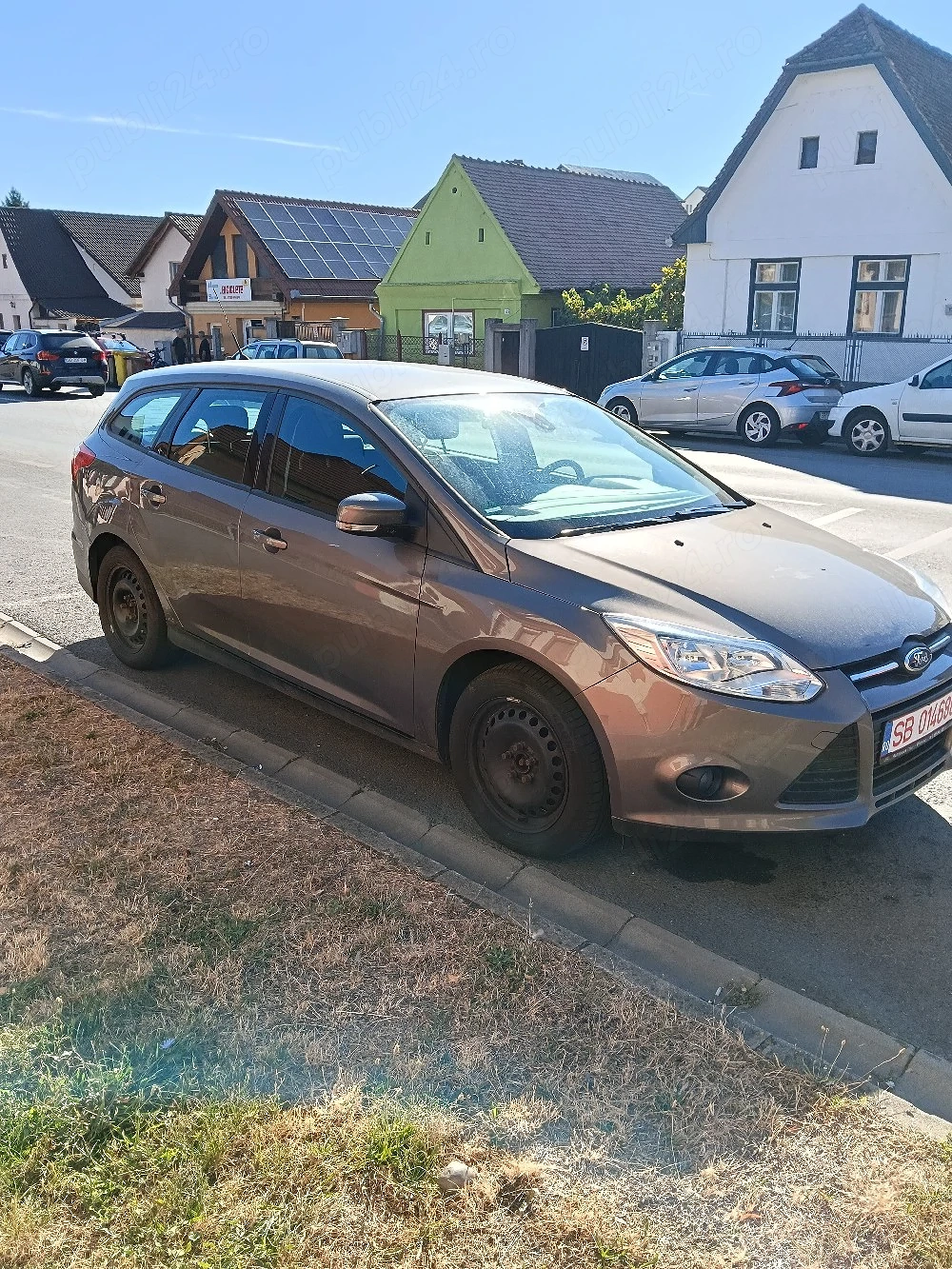 Ford Focus 2014 1.0 benzina, garnitura chiulasa arsa