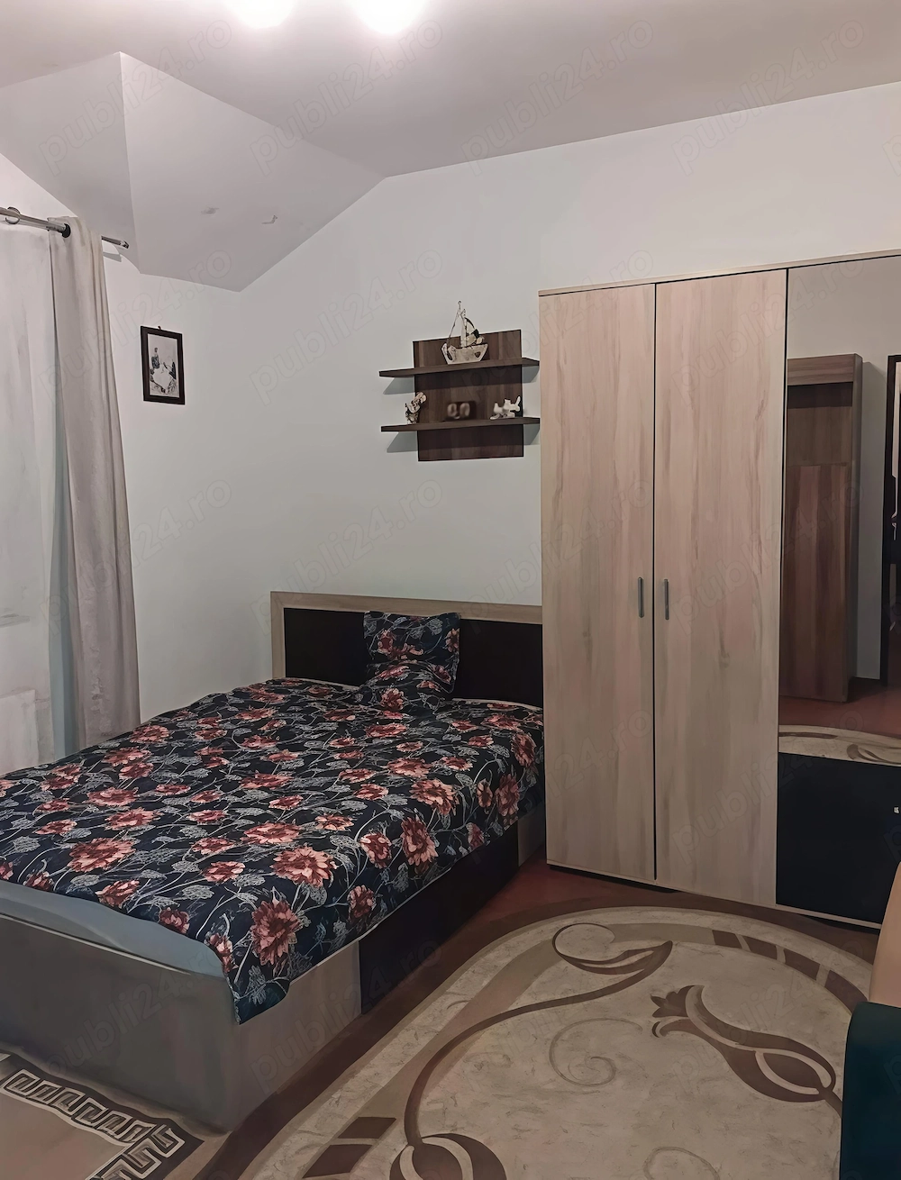 Proprietara vand apartament 