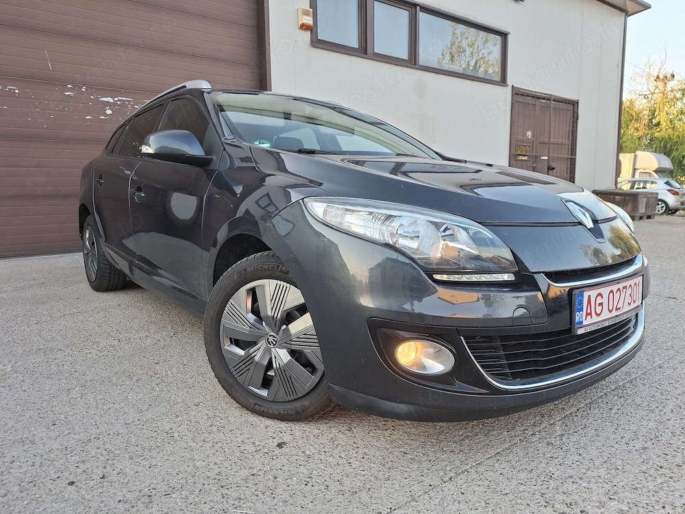 Renault Megane 3 -Rar efectuat-an 2013-1.5 dci110-navi-parc auto-nr rosii