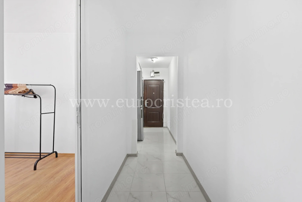 Apartament 3 camere de vânzare în Mangalia, Str. Sirenei .