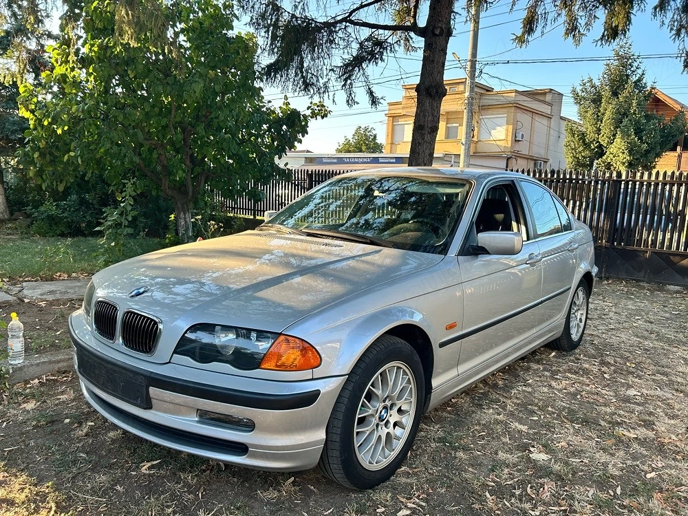 BMW 323i, automat, un singur proprietar de nou