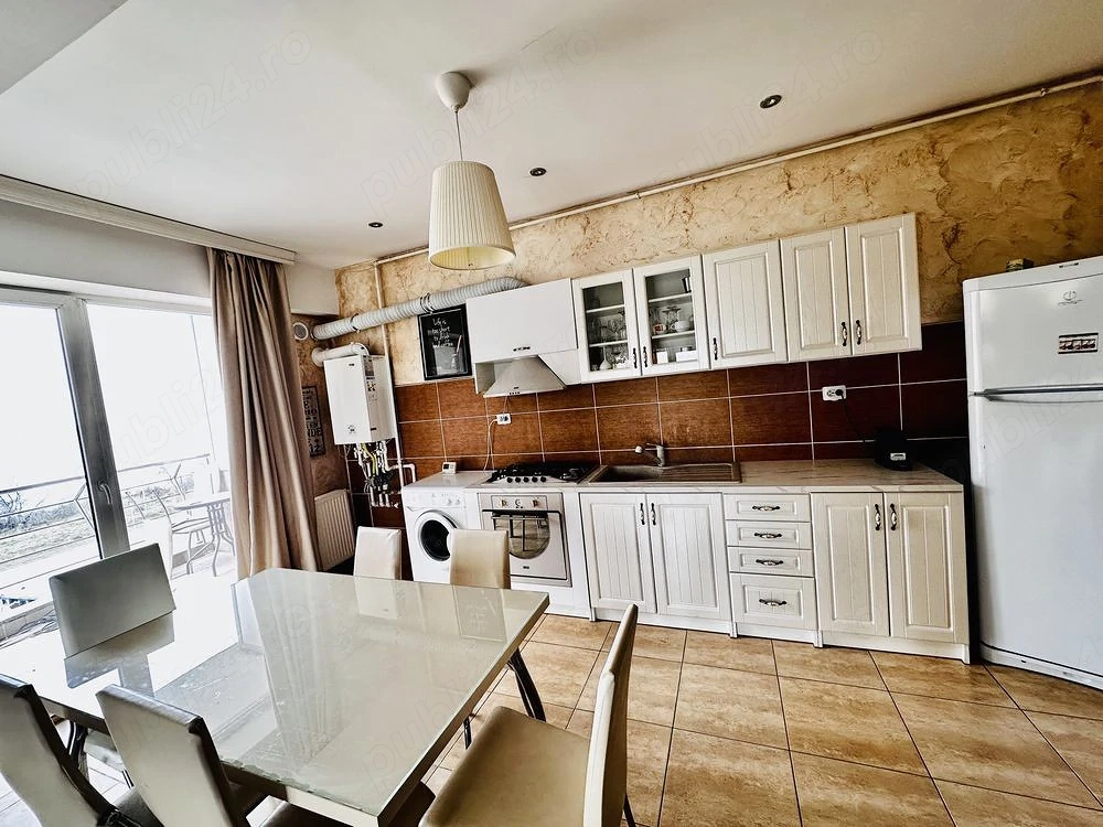 Apartament 3 camere Summerland Mamaia  Vedere lac si mare