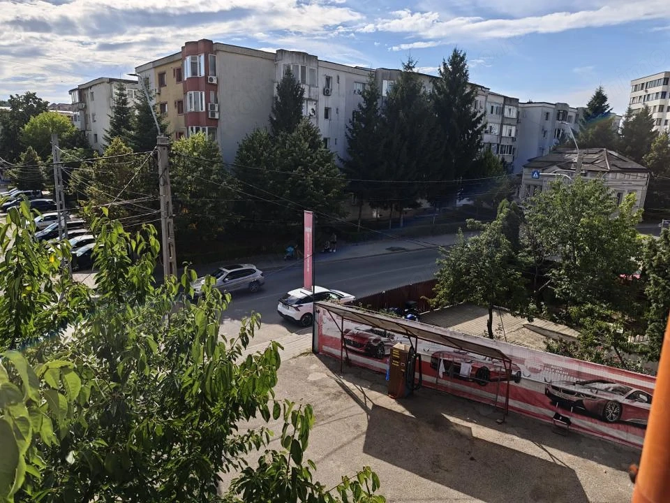 CASĂ SPAȚIOASĂ DE ÎNCHIRIAT – EXERCIȚIU | IDEALĂ PENTRU AFACERE