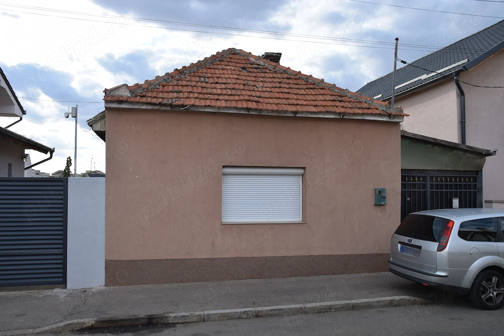De vanzare casa 4 camere +teren,zona stadion Fc Bihor,Oradea