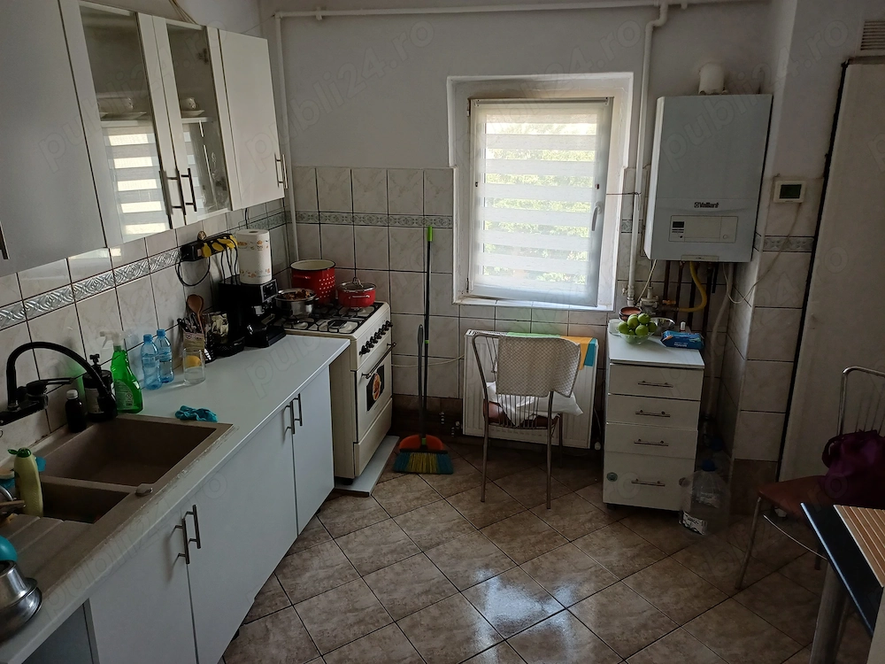 Propietar Apartament 3 Camere de Vînzare 
