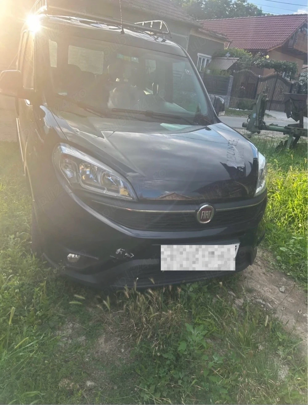 vând Fiat Doblo