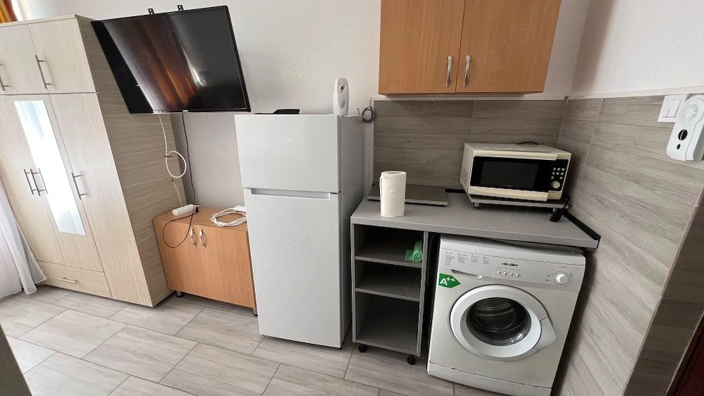 Cameră de cămin 12 mp în Astra   Mobilată, utilată, baie proprie & aer condiționat