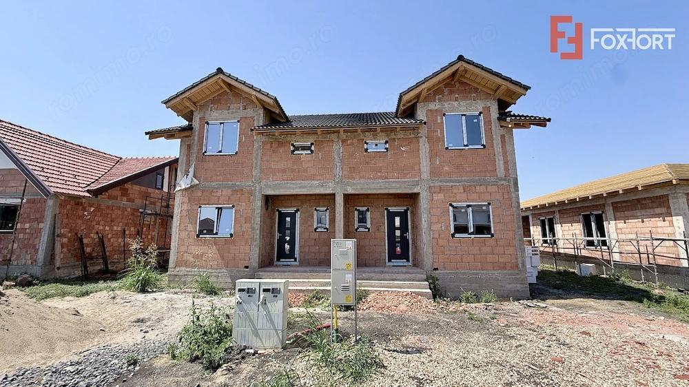 Duplex de vanzare 4 camere Drumul Boilor - Mosnita