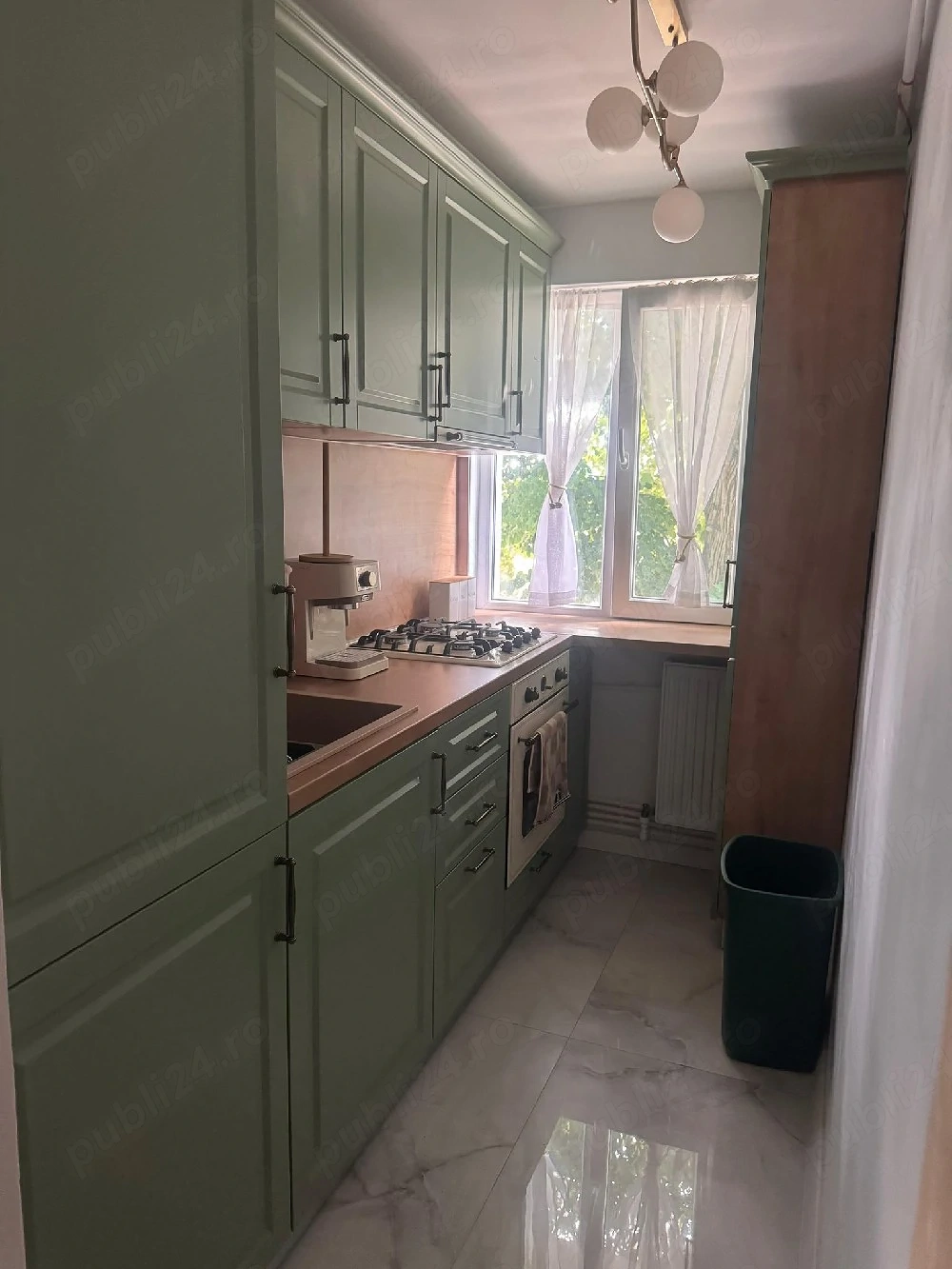 Vand Apart 3 cam et 2 ,mobilat si utilat ,69.900 Euro neg 